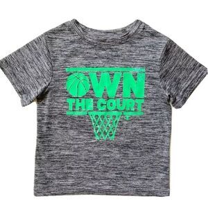 🚗 SALE! 5/$50  CHAMPION Boys Size 10/12 "Own the Court" t-shirt